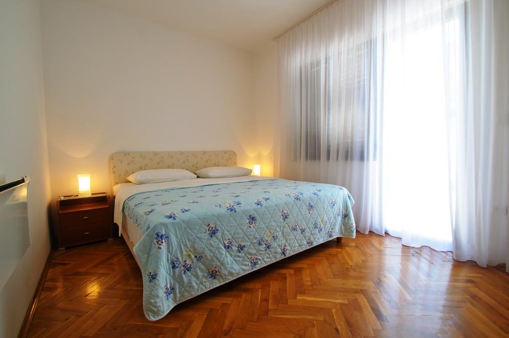 Hella Apartments Трогир Номер фото