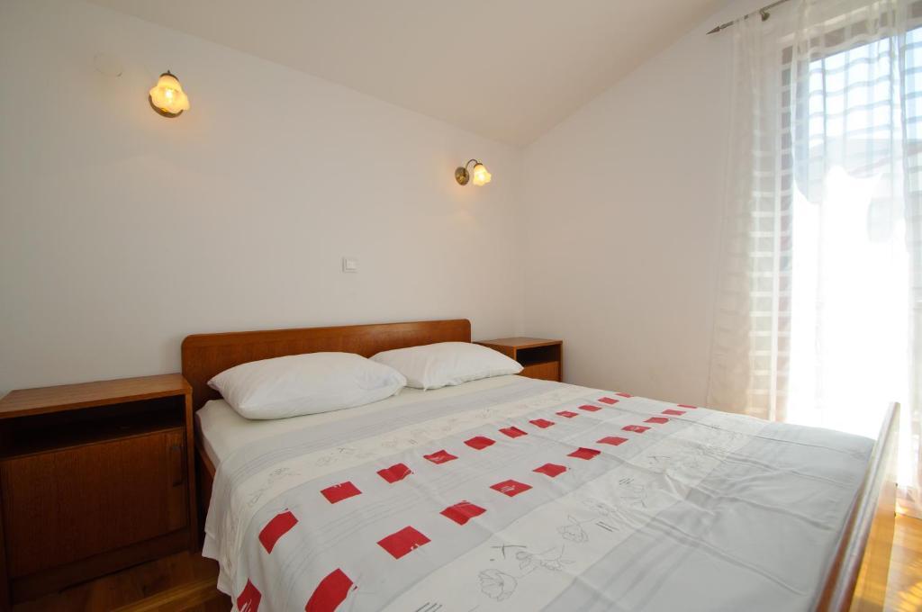 Hella Apartments Трогир Экстерьер фото